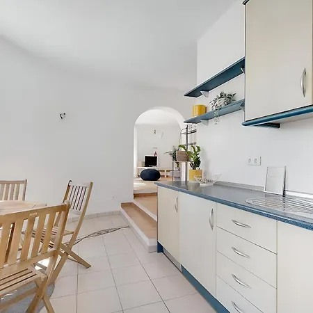 旅馆 Arrifana Ocean View *