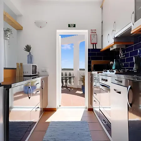 Arrifana Ocean View Villa *
