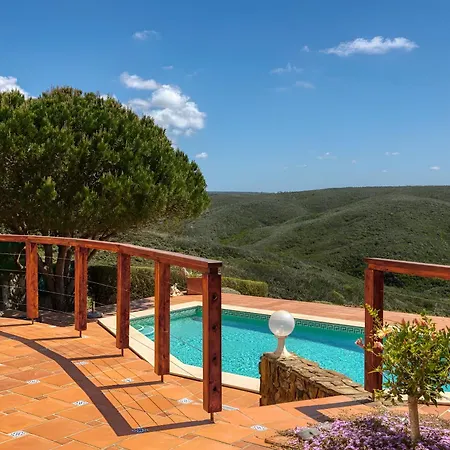 Arrifana Ocean View Villa